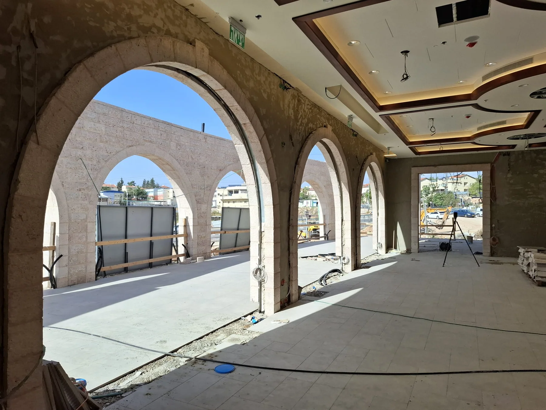 Modiin building arches, image 5